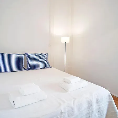 Apartament Bh1 4br In Heart Of Bohemian Bairro Alto Lizbona