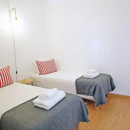 Bh1 4br In Heart Of Bohemian Bairro Alto Apartamento *