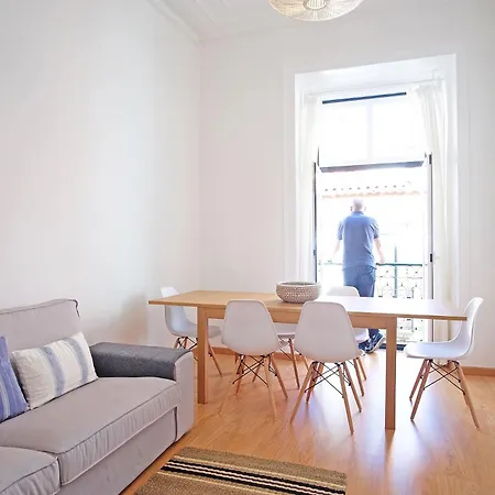 Bh1 4br In Heart Of Bohemian Bairro Alto Apartment Lissabon