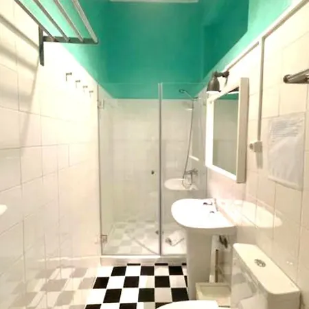 Bh1 4br In Heart Of Bohemian Bairro Alto Appartamento Lisbona