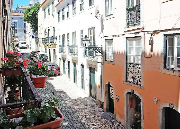 Bh1 4br In Heart Of Bohemian Bairro Alto * Лісабон