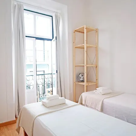 Bh1 4br In Heart Of Bohemian Bairro Alto Apartman Lisboa